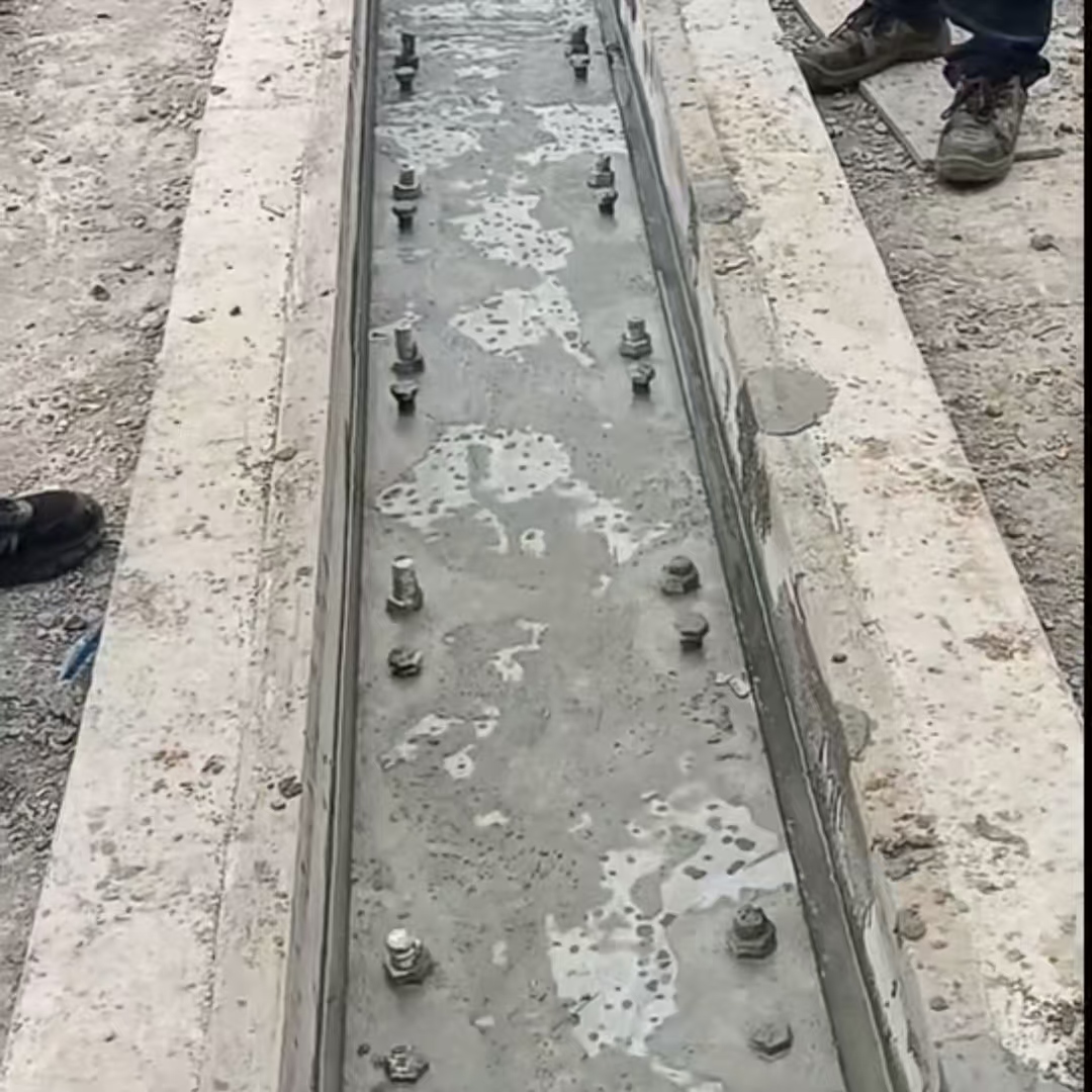 金川环氧树脂轨道胶泥是什么？用在哪里？
